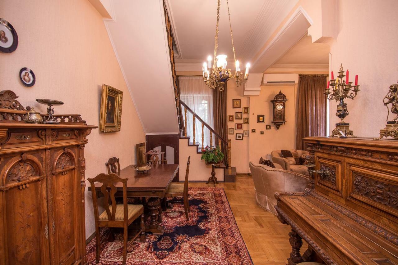 Lia'S Guest House 트빌리시 외부 사진