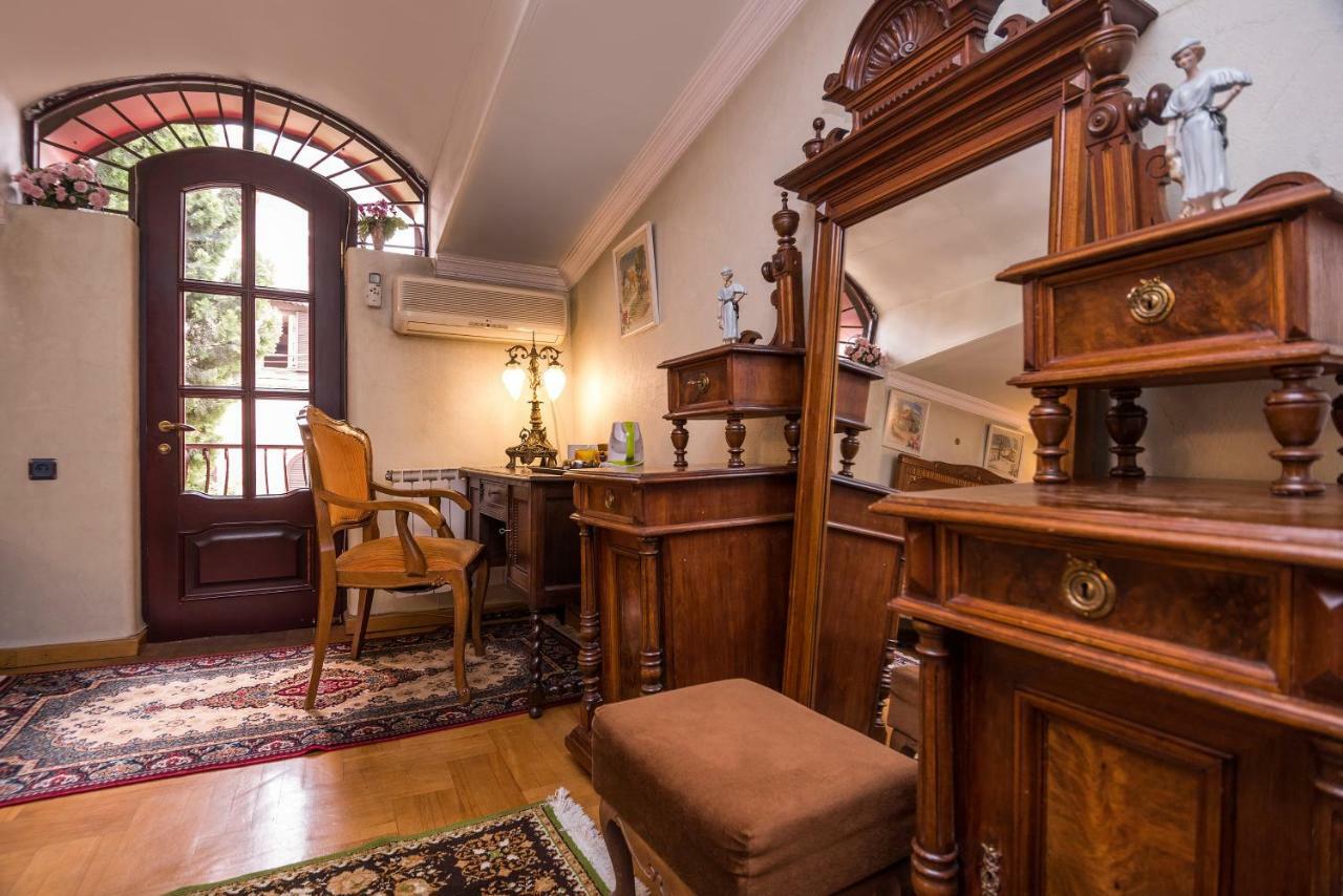Lia'S Guest House 트빌리시 외부 사진