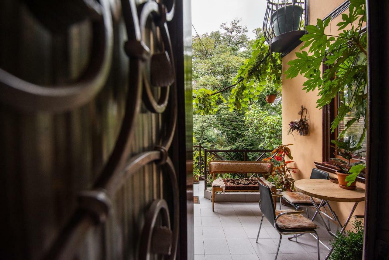 Lia'S Guest House 트빌리시 외부 사진